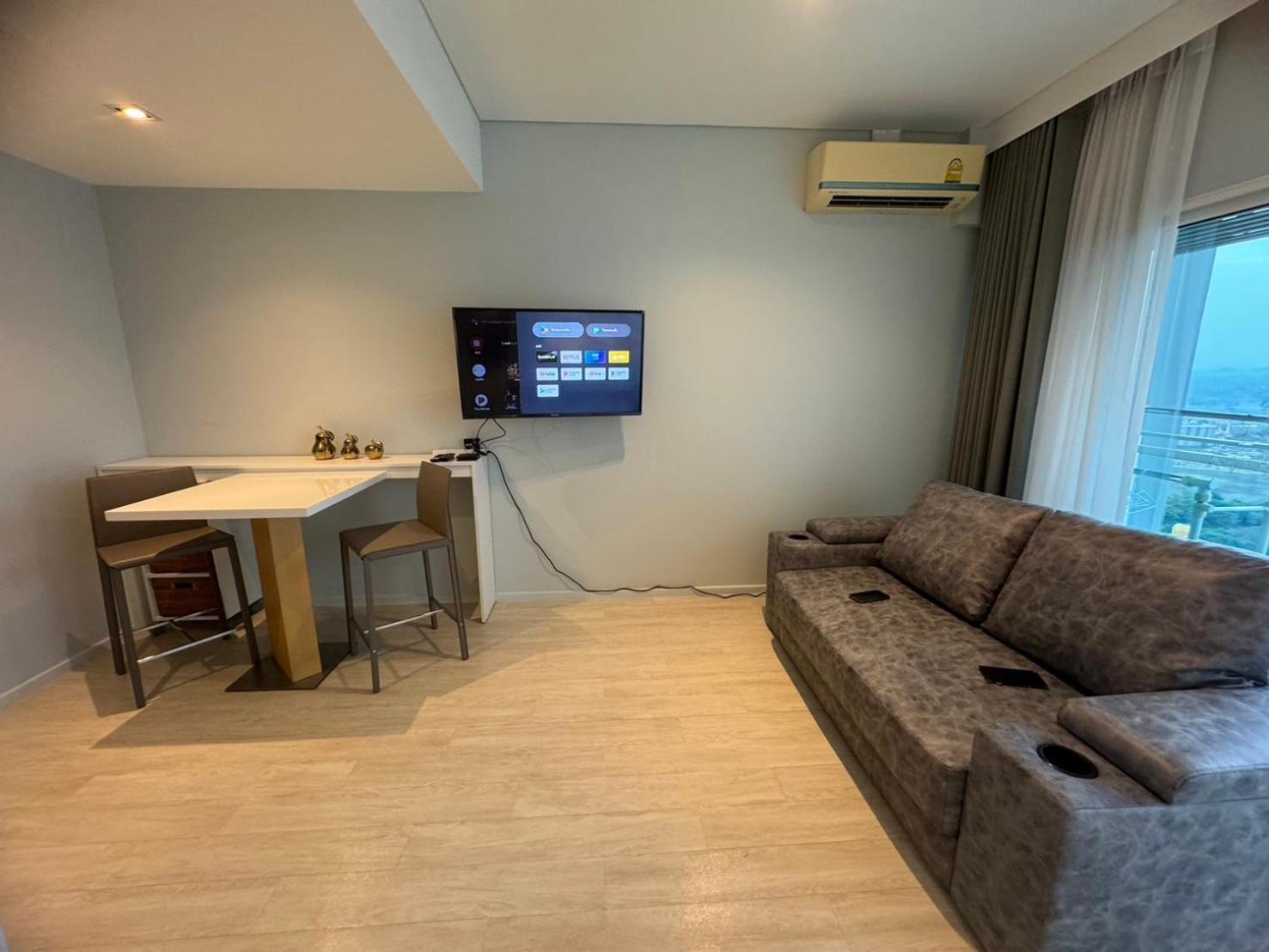 Residence By Hello Pattaya At Veranda Jomtien Beach Rum bild