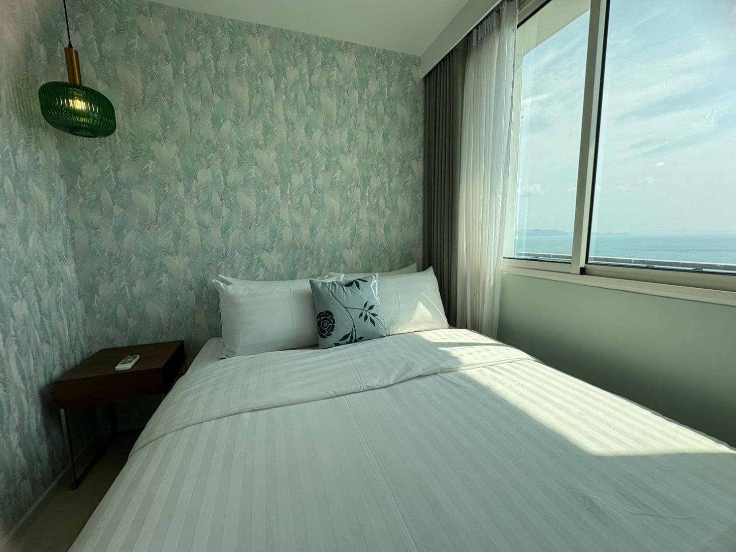 Residence By Hello Pattaya At Veranda Jomtien Beach Rum bild