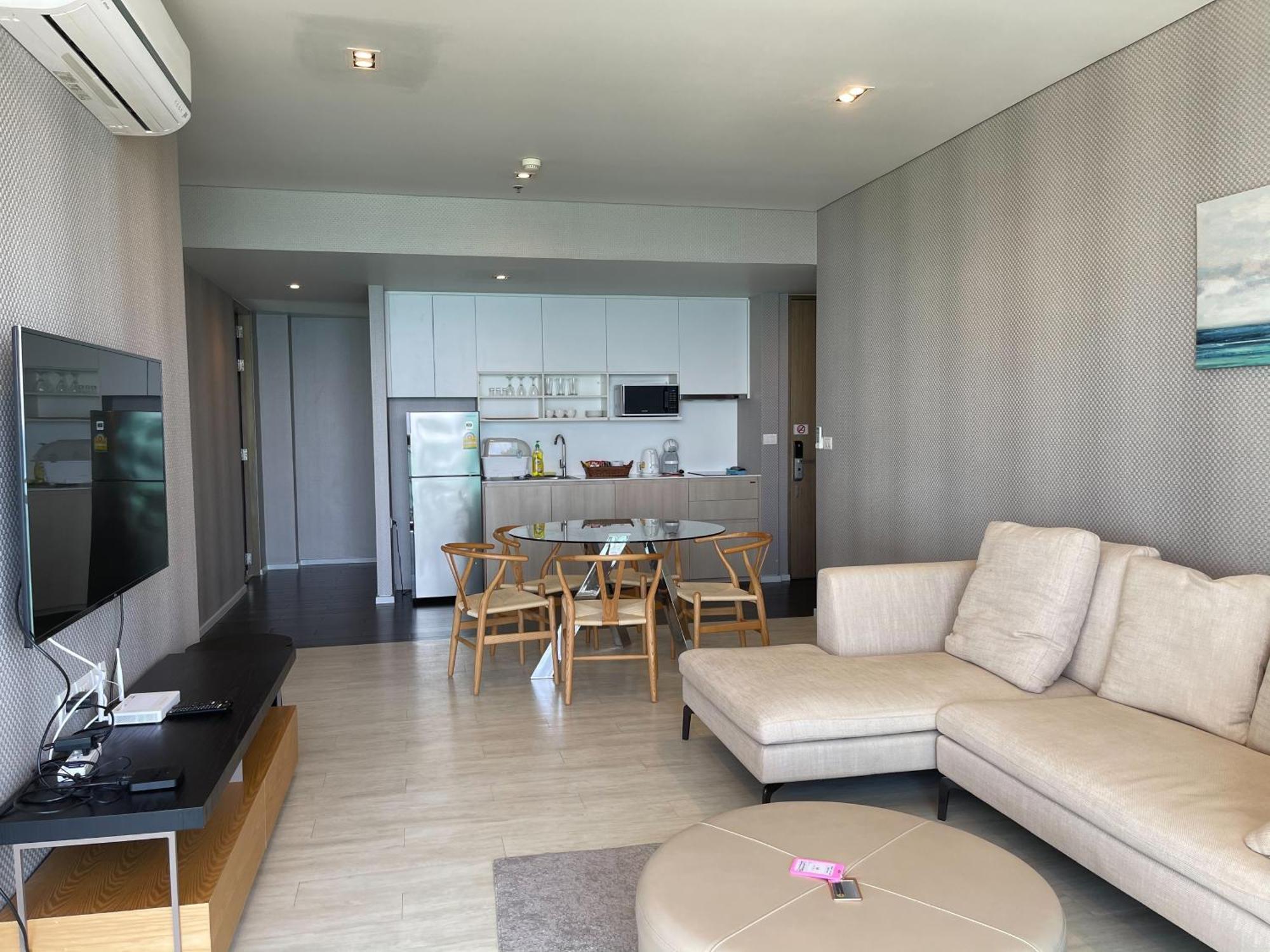 Residence By Hello Pattaya At Veranda Jomtien Beach Rum bild