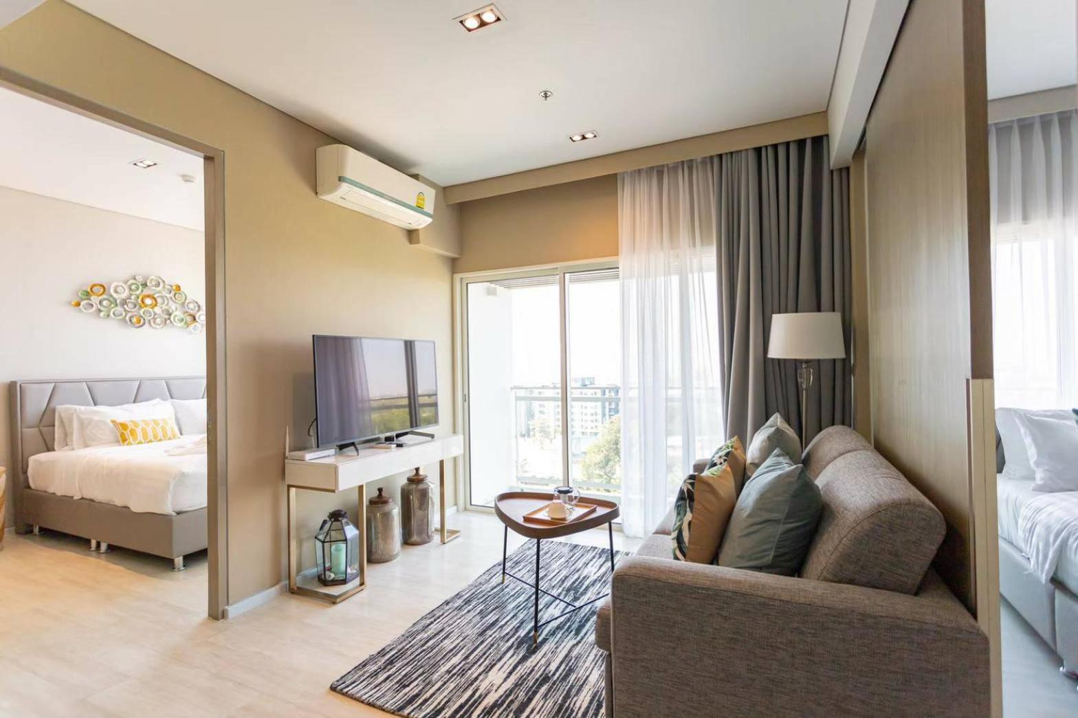 Residence By Hello Pattaya At Veranda Jomtien Beach Rum bild