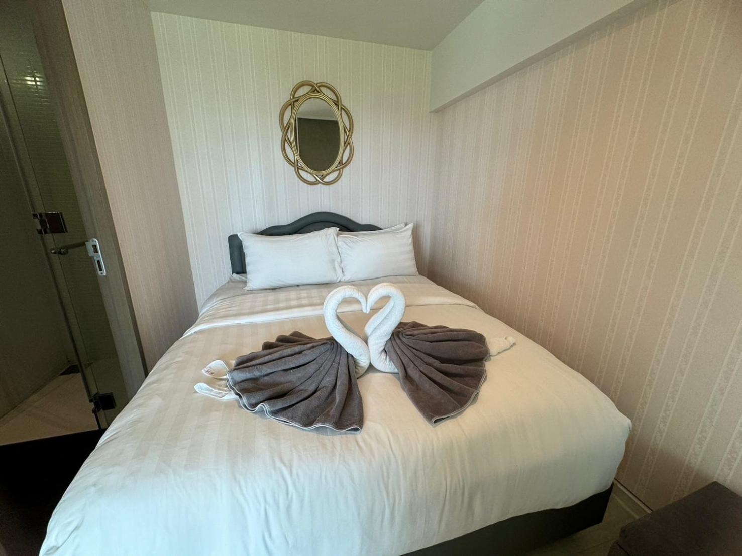 Residence By Hello Pattaya At Veranda Jomtien Beach Rum bild