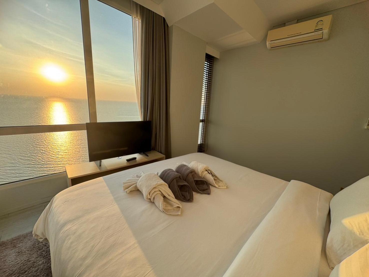 Residence By Hello Pattaya At Veranda Jomtien Beach Rum bild