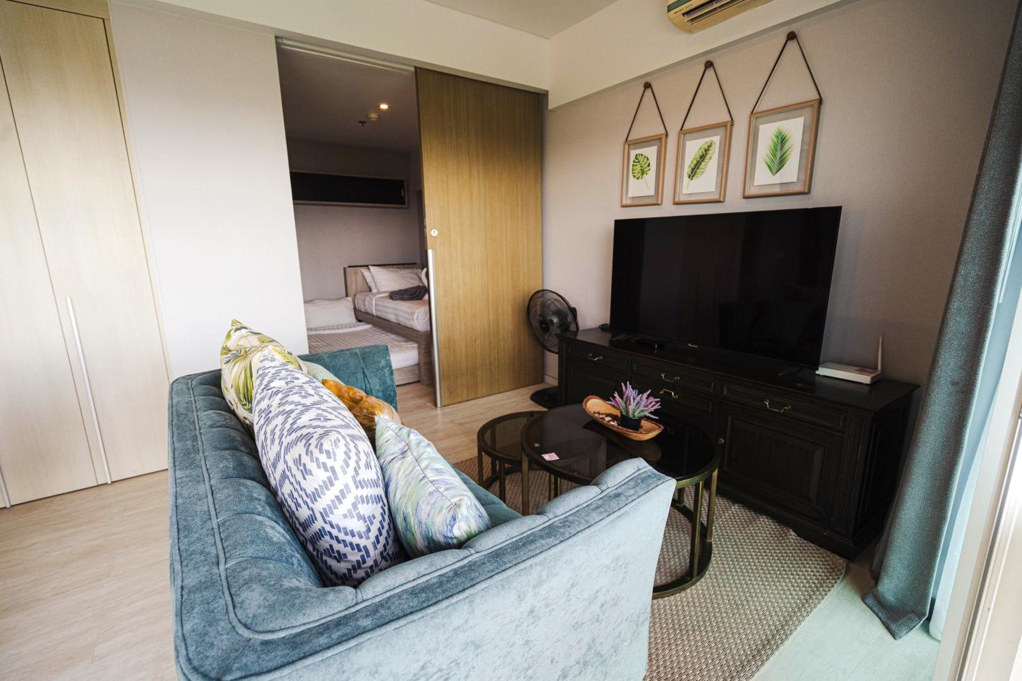 Residence By Hello Pattaya At Veranda Jomtien Beach Rum bild